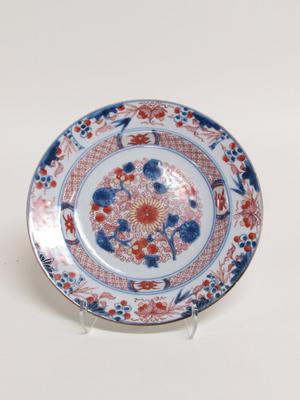 Pair of Imari-style Plates with Chrysanthemums