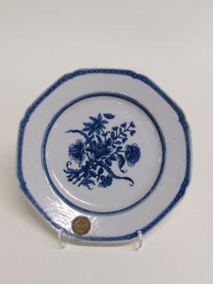 Octagonal Plate with Floral Sprig