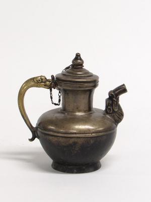 Teapot with Makara Spout and Black Body