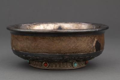 Tea Bowl with Lappet Design