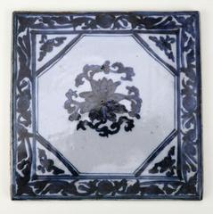 Tile with Blue and White Floral Design