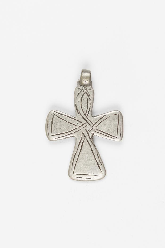 Pendant Cross with 'Woven' Design