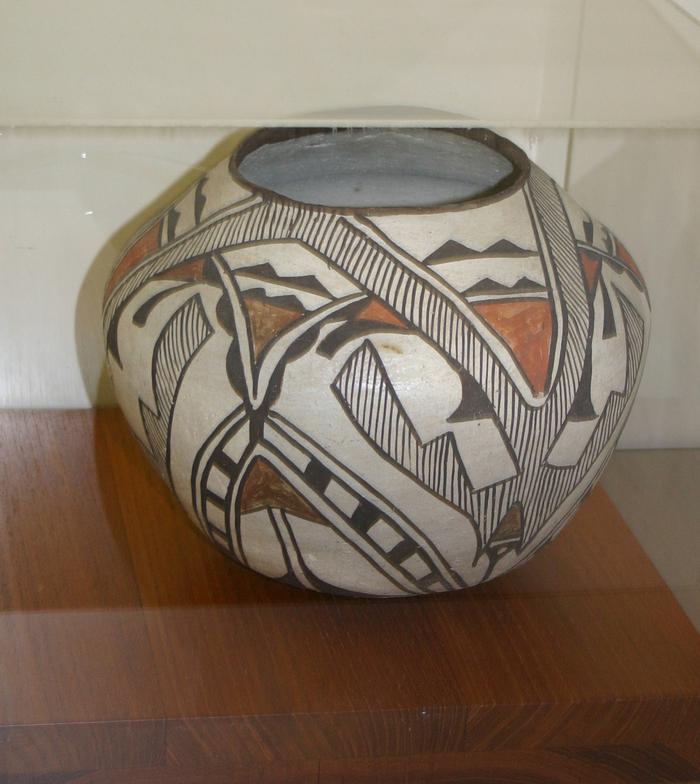 Zuni Bowl with Geometric Designs